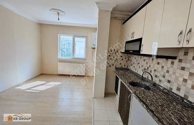 Kepez Kültürde Eşyasız 2+1 Daire - Görsel 6