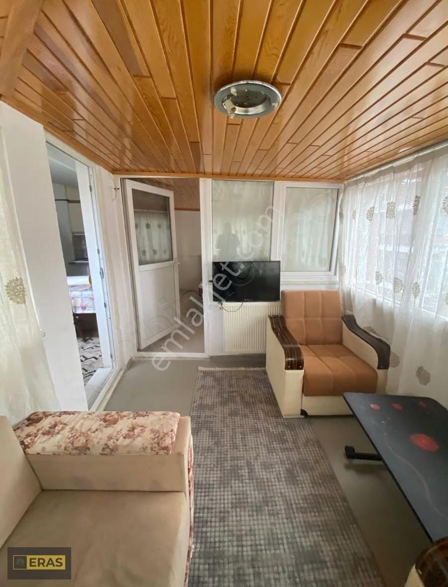 İstiklal Mahallesinde Kiralık 2+1 Apart