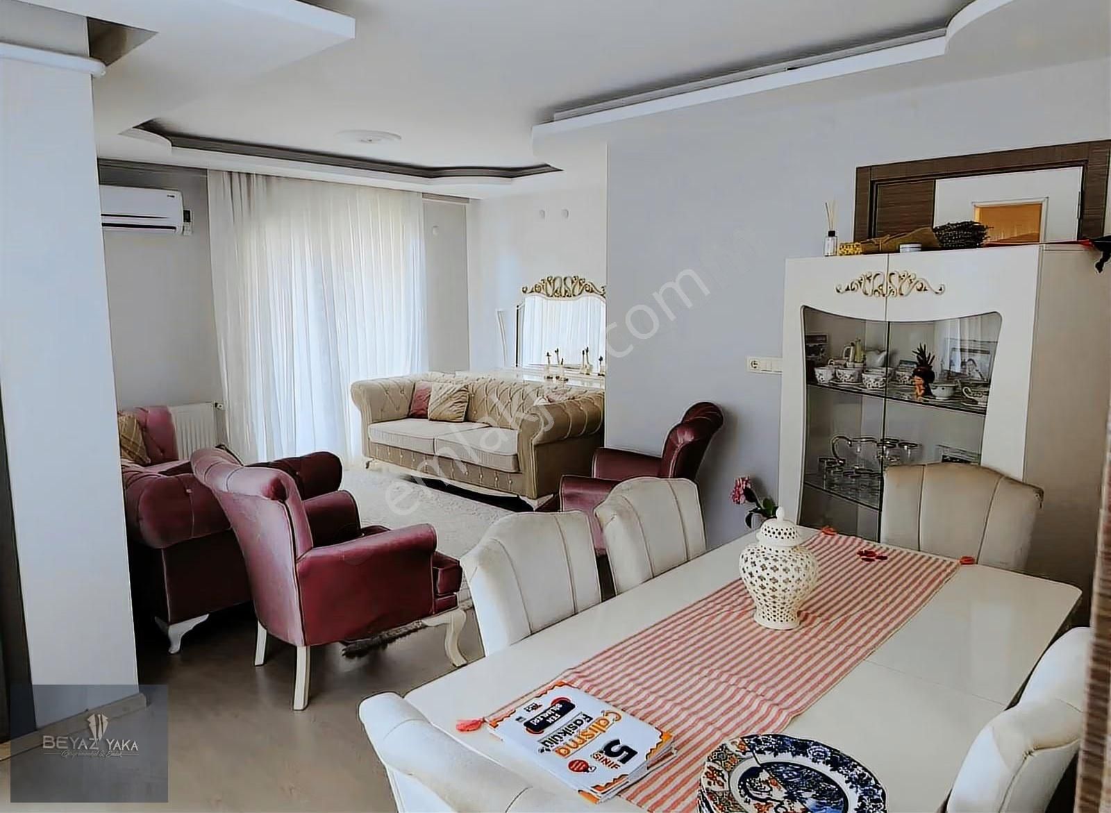 Beyazyaka'dan Bahçelievler Mahallesinde 5+1 Dubleks Daire