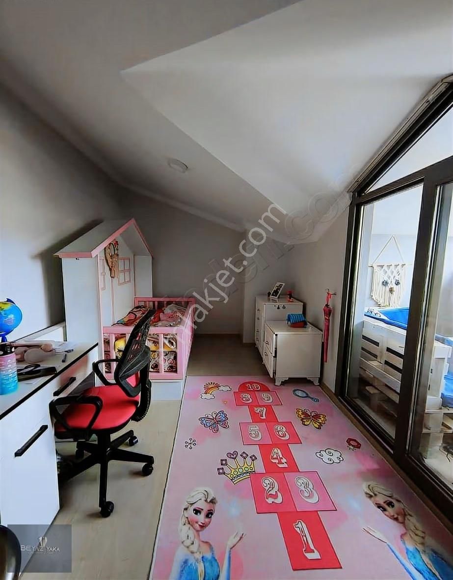 Beyazyaka'dan Bahçelievler Mahallesinde 5+1 Dubleks Daire - Görsel 8