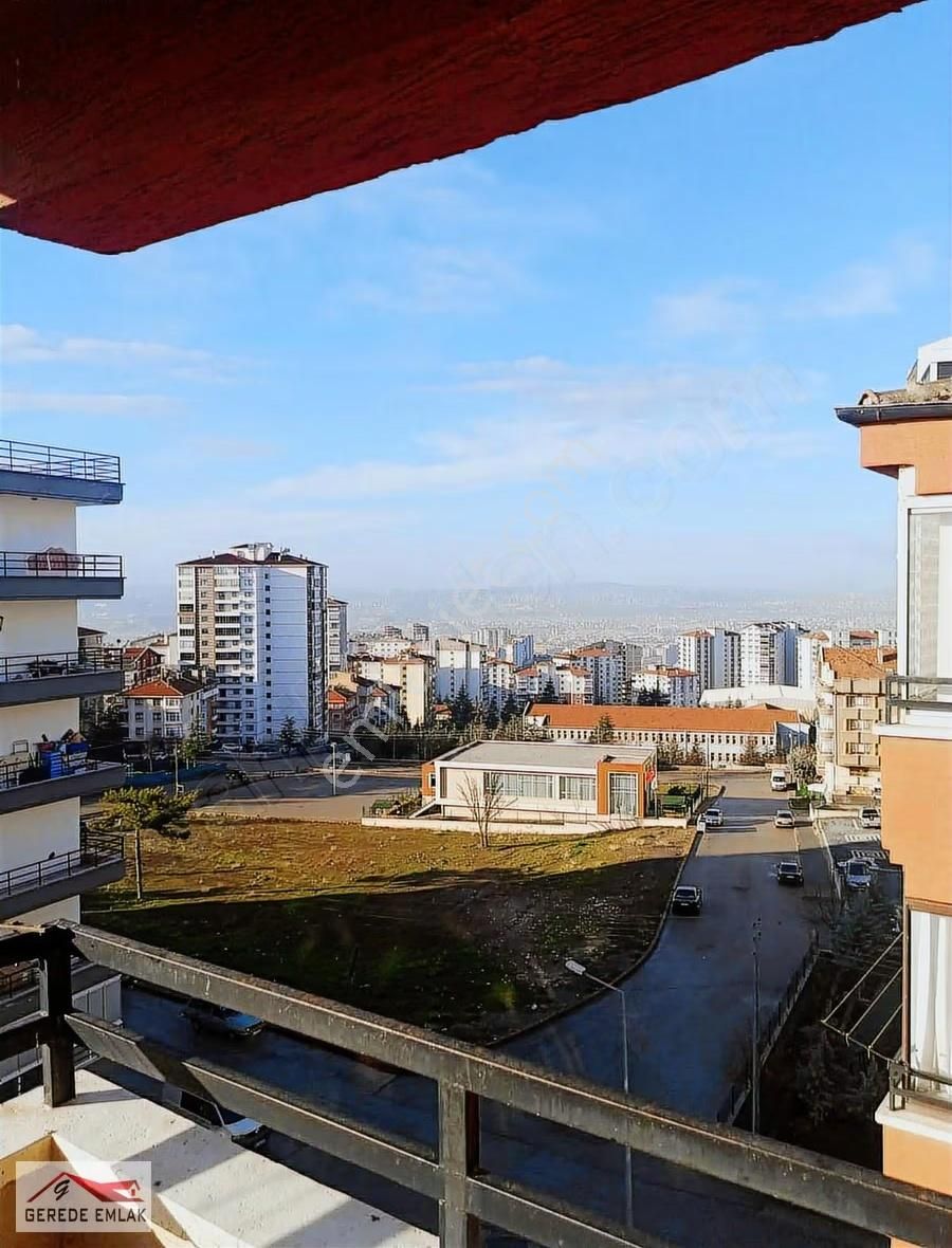 Gerede Emlaktan Önü Acık Ferah Ve Kullanışlı Site Dairesi - Görsel 8