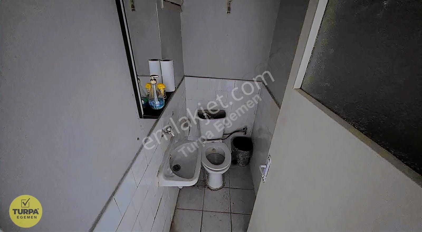 Karşıyaka Çarşı İçinde Satılık 2+1 Daire - Görsel 10