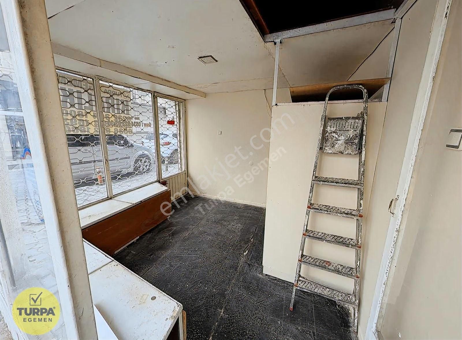 Karşıyaka Tuna'da Köşe Konumda 12m² Kiralık Dükkan - Görsel 9