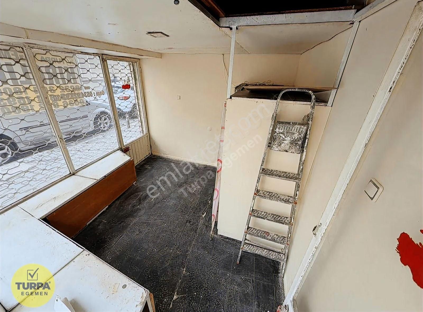 Karşıyaka Tuna'da Köşe Konumda 12m² Kiralık Dükkan - Görsel 7