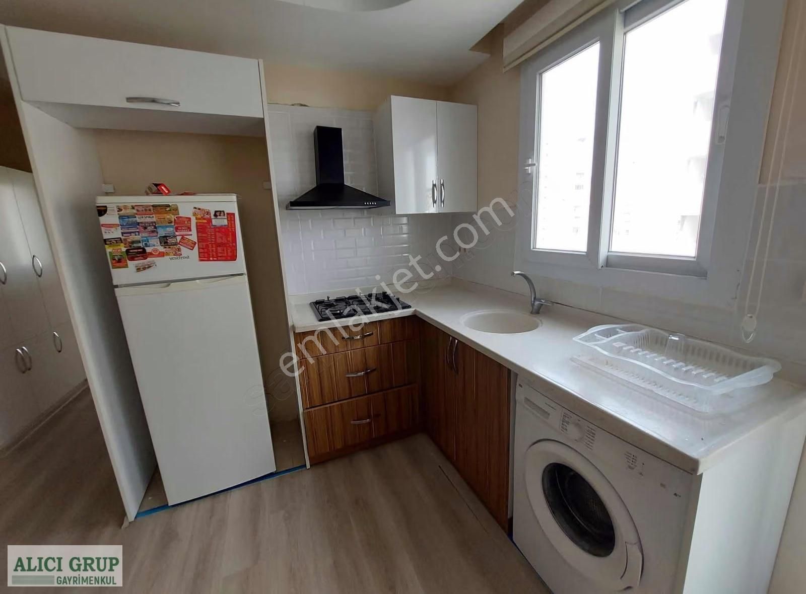 #stad Yanı Geniş Oturum Full Eşyalı Satılık 1+1 Daire - Görsel 13