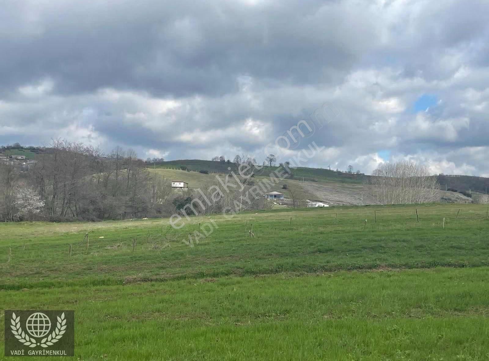 Kandıra Kubuzcu'da Şelale Yanı Yatırımlık Tarla 840m² - Görsel 2