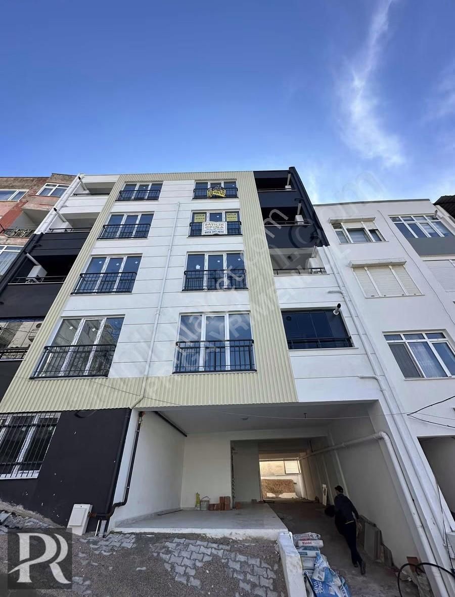 P&r Gayrimenkulden Deniz Manzaralı Satılık 1+1 Daire - Görsel 11
