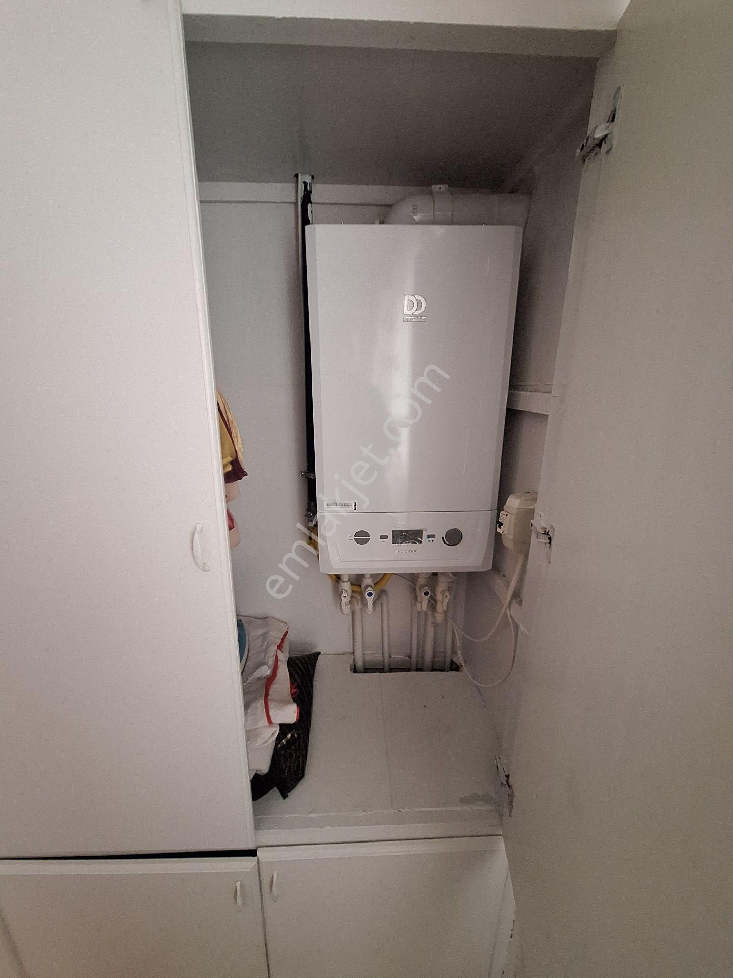 Konakta Satılık Giriş Kat 2+1 Artı Garajlı - Görsel 21