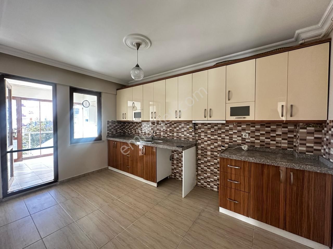 Çanakkale Merkez'de Site İçi Geniş Ve Kullanışlı Kiralık 3+1 Daire! - Görsel 11