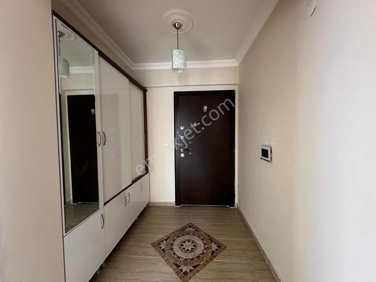 Çanakkale Merkez'de Site İçi Geniş Ve Kullanışlı Kiralık 3+1 Daire! - Görsel 4