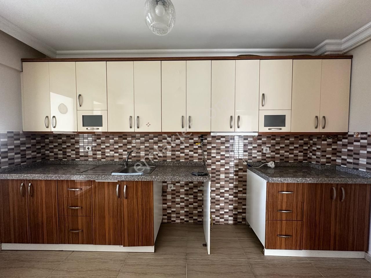 Çanakkale Merkez'de Site İçi Geniş Ve Kullanışlı Kiralık 3+1 Daire! - Görsel 12