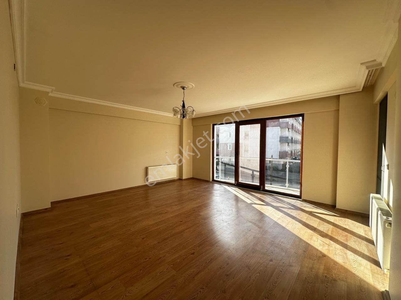 Çanakkale Merkez'de Site İçi Geniş Ve Kullanışlı Kiralık 3+1 Daire! - Görsel 5