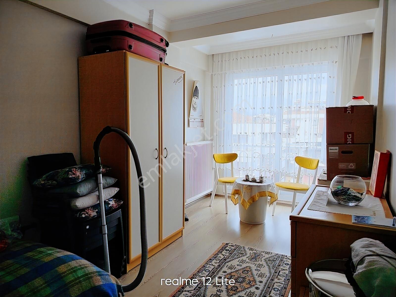 Cadde Üstü, Geniş 140m² - 3+1 Masrafsız Satılık Daire! - Görsel 6