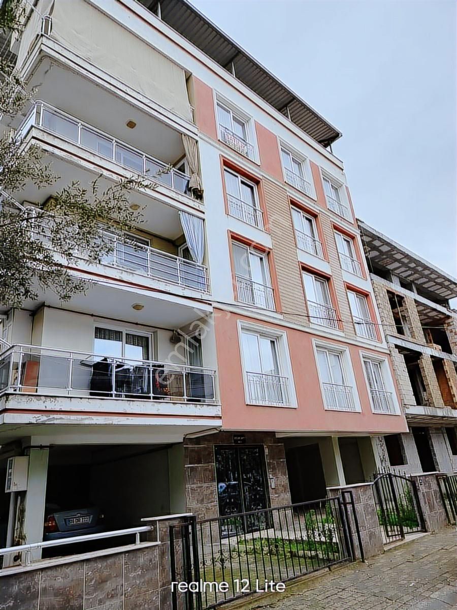 Cadde Üstü, Geniş 140m² - 3+1 Masrafsız Satılık Daire! - Görsel 8