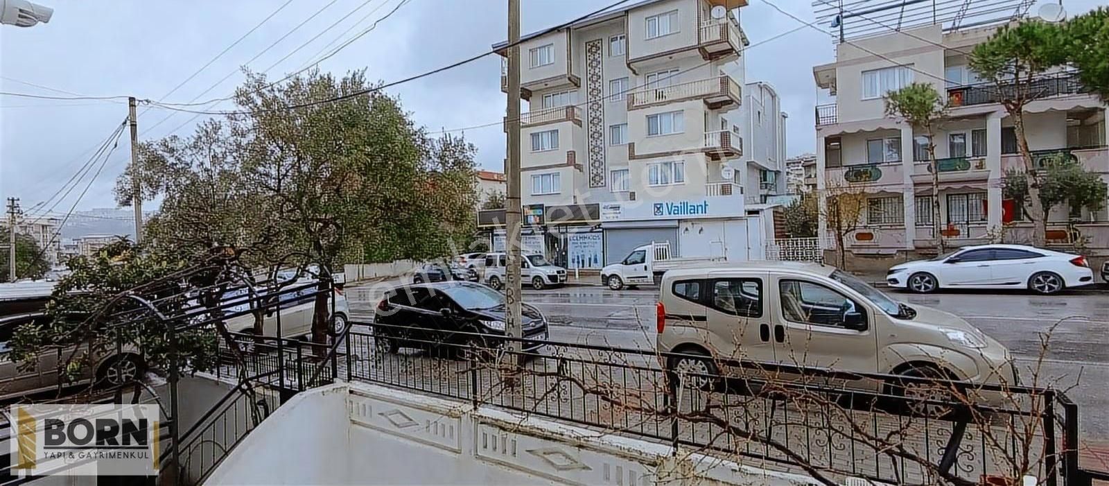 İzmir Bornova İnönü Mah.sıfır Gibi 3+1 Kiralık Daire - Görsel 3