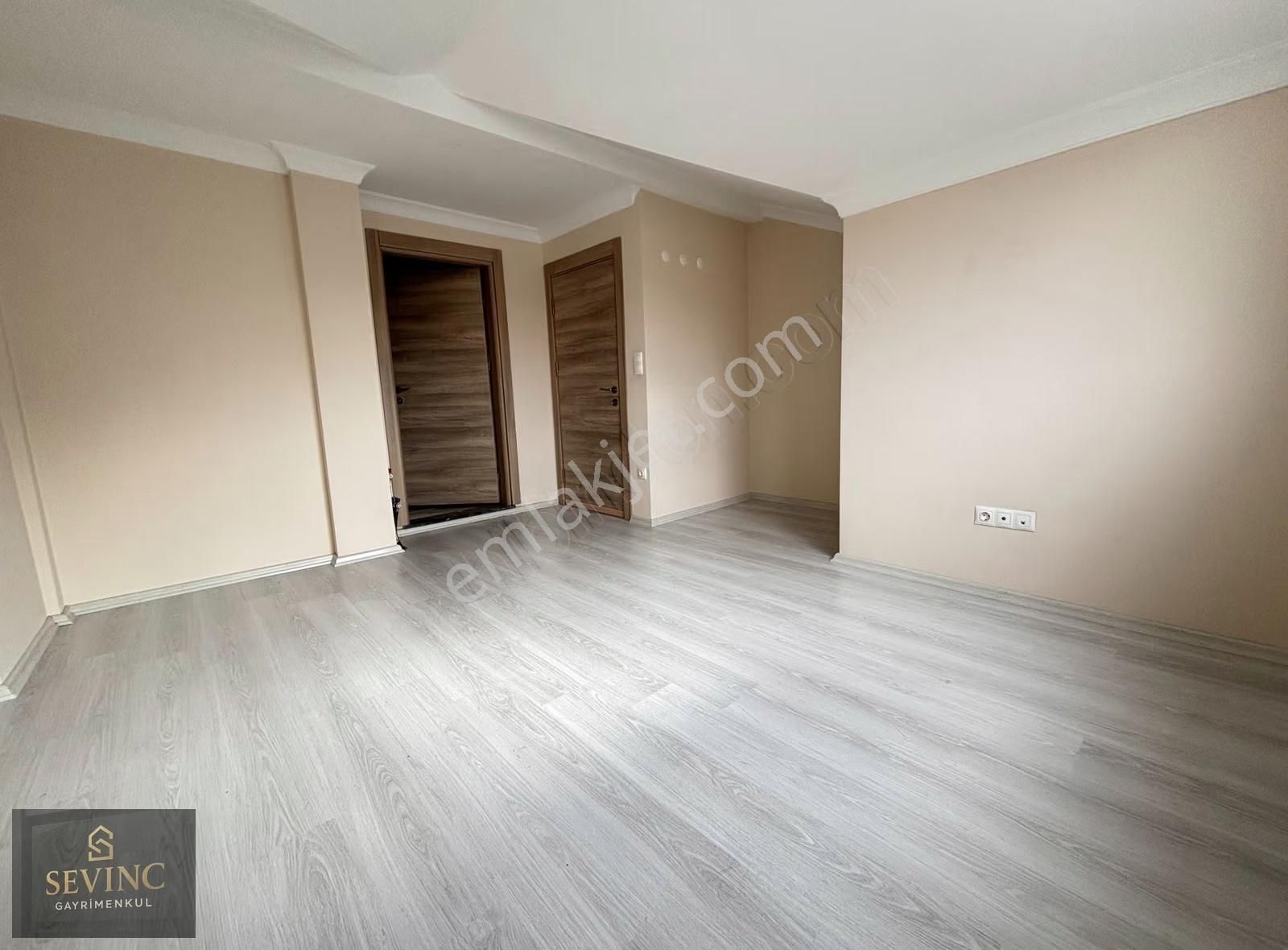 Sevinç'ten Şehrin Merkezinde İlkokul Yanı 5 Yaşında Kiralık 3+1 - Görsel 19