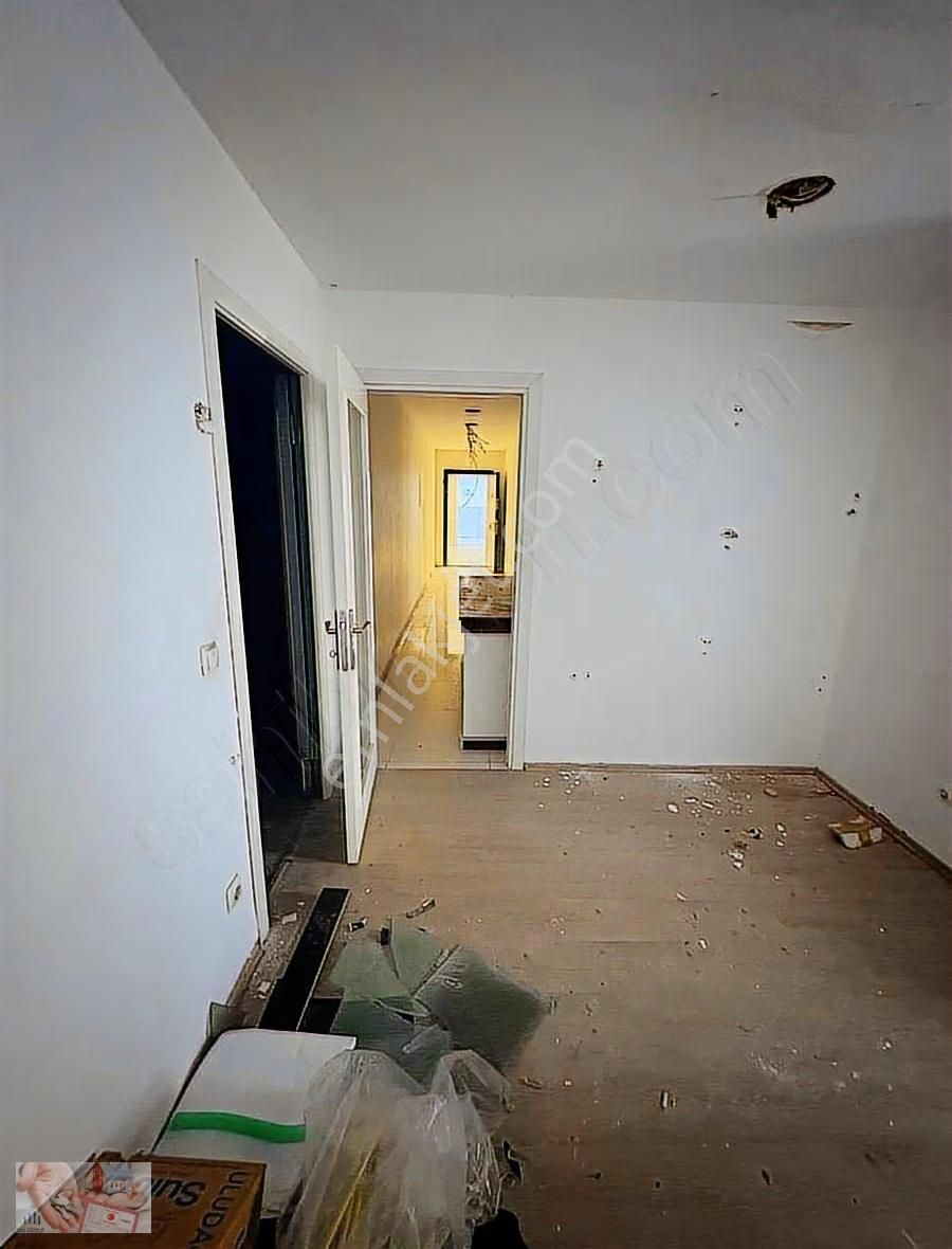 Laleli Tramvay Manzaralı Kiralık 250 M2 Ofis Magaza - Görsel 6