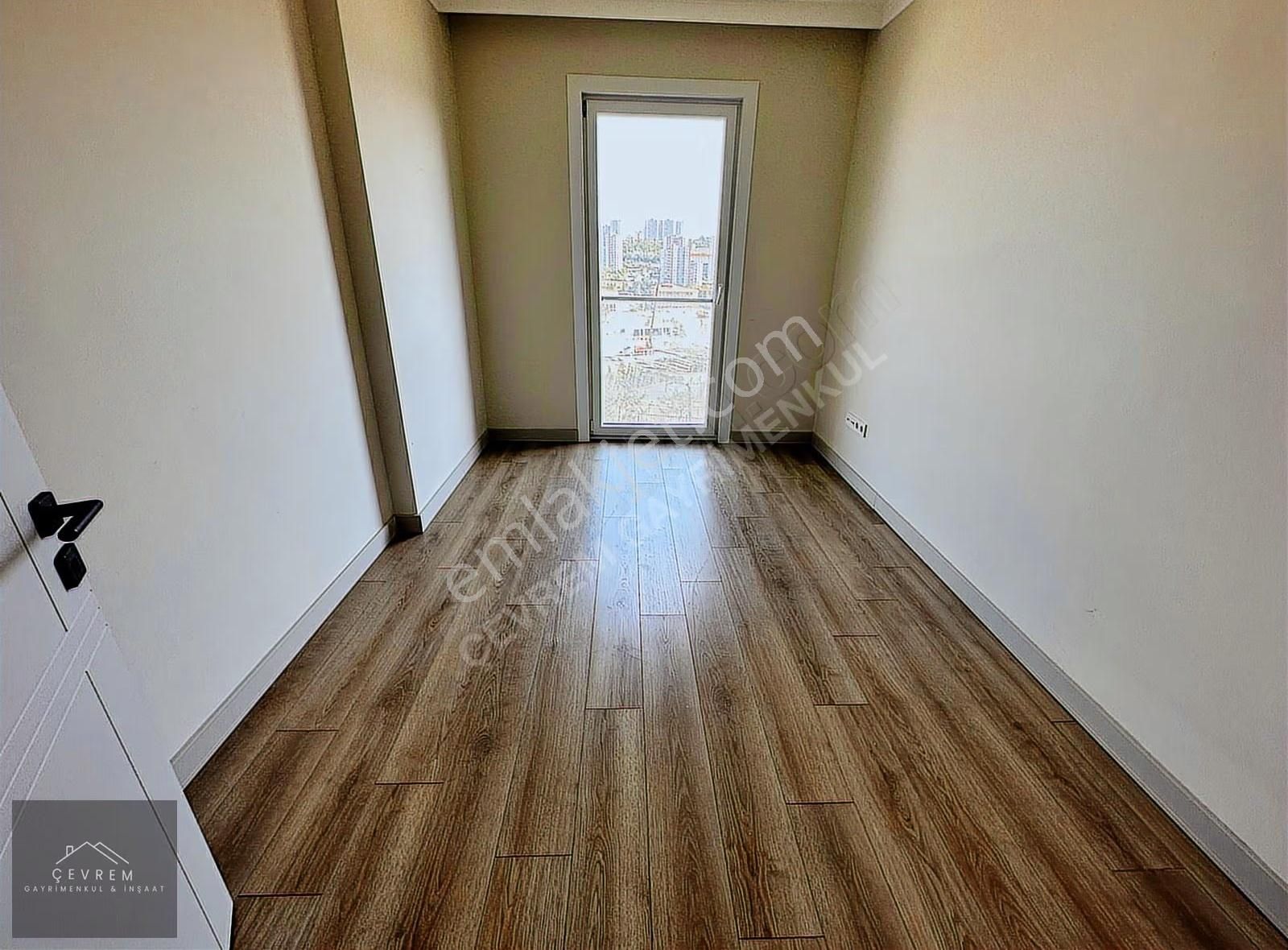 *çevrem* Tema İstanbul Bahçede Tema World Manzaralı 2+1 Daire - Görsel 3