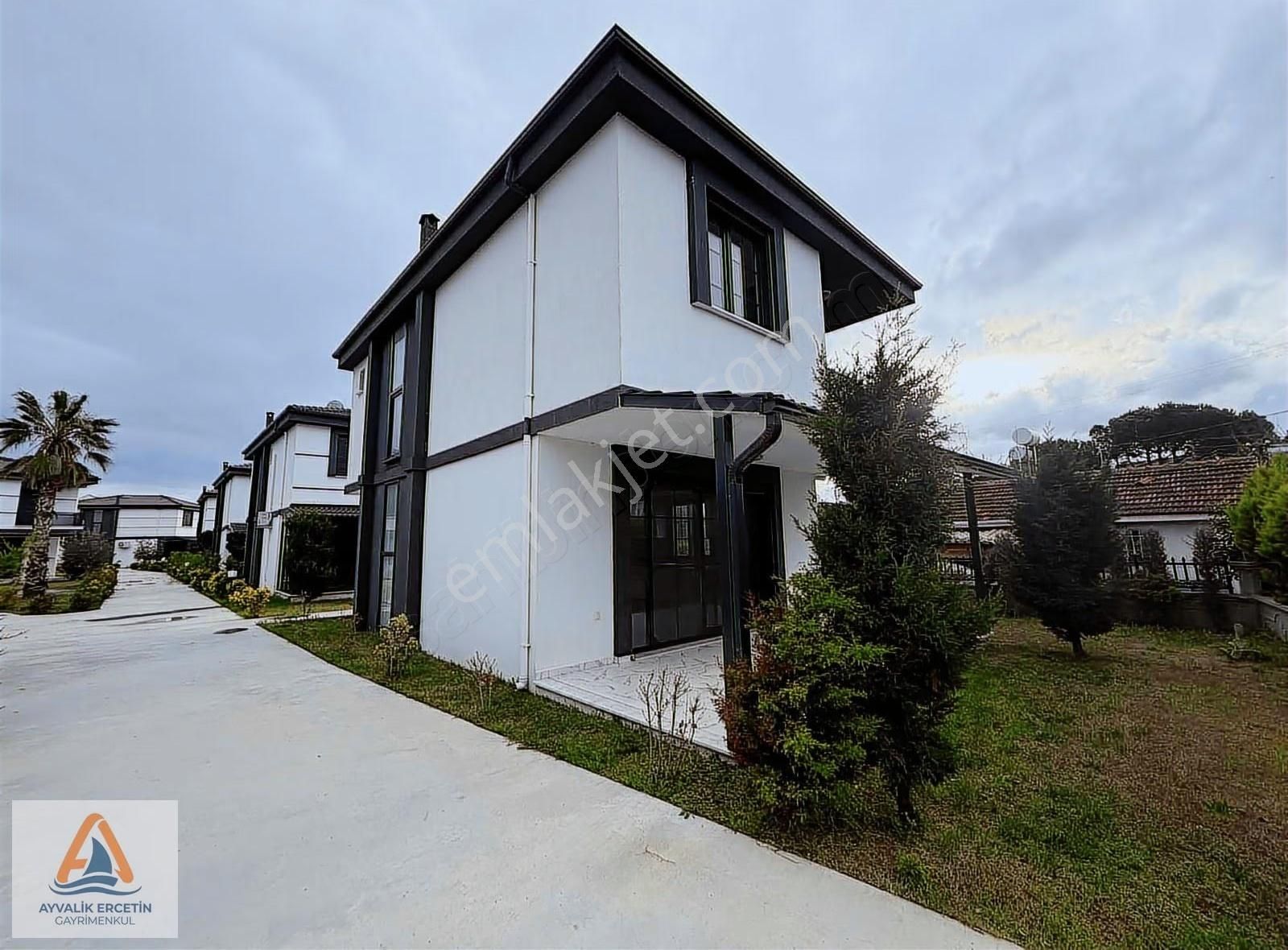 Altınova Deniz Manzaralı 4+1 Site İci Vılla - Görsel 25