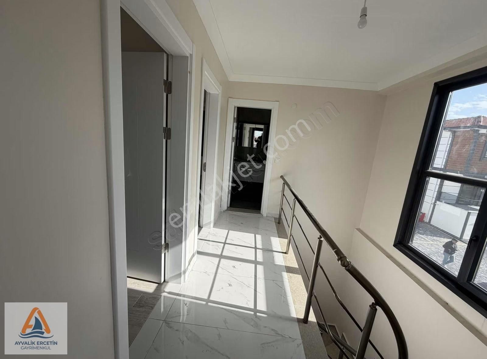 Süper Konumda 5+1 Villamız Satılıktır - Görsel 18