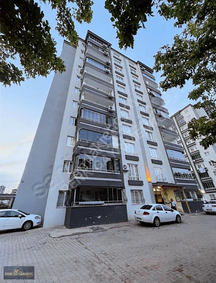 R E N K Ten İbni Sina Da İskanlı Giriş Kat 3+1 Satılık Daire