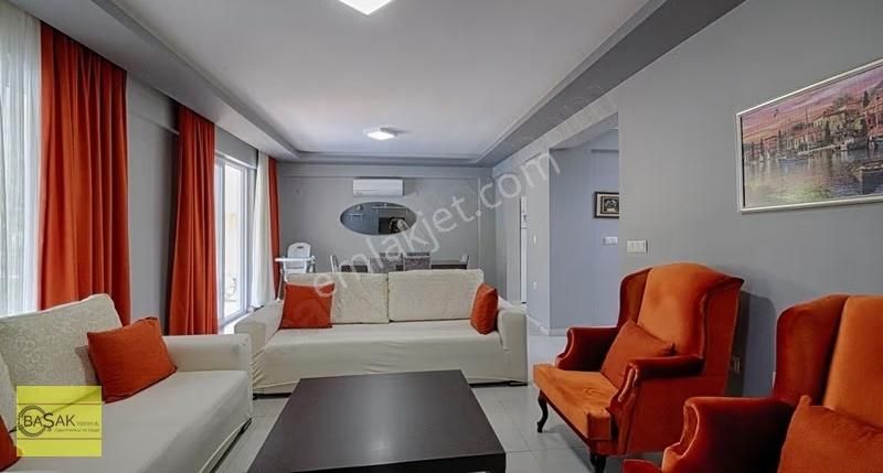 Başak Tan Geniş Havuzlu Bahçeli Eşyalı Müstakil 3+1 Villa - Görsel 13