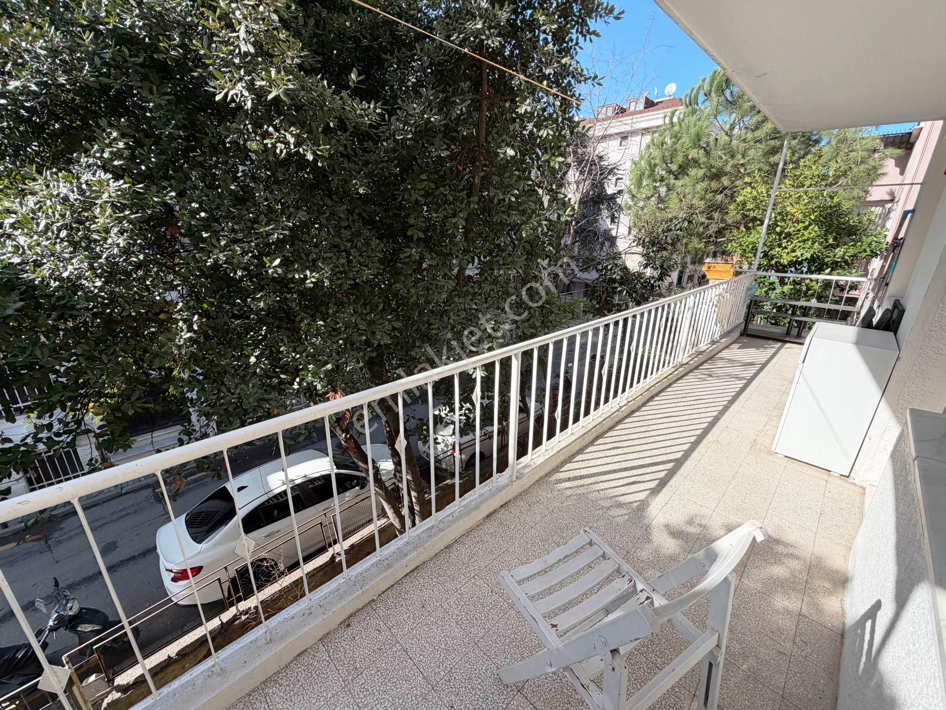 Salacak'ta 1.kat Mobilyalı Yeşillikler İçinde 110m2 Kiralık 2+1 - Görsel 25