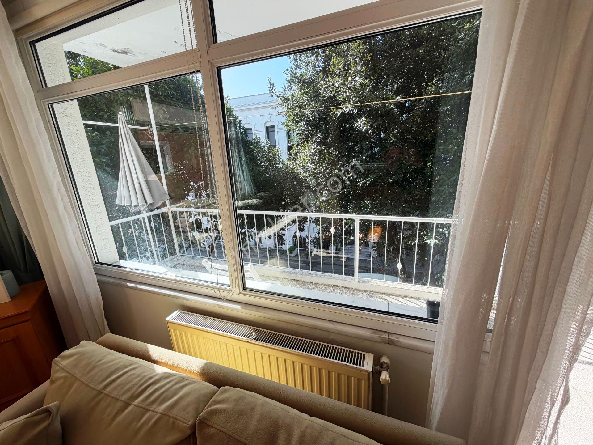 Salacak'ta 1.kat Mobilyalı Yeşillikler İçinde 110m2 Kiralık 2+1 - Görsel 5