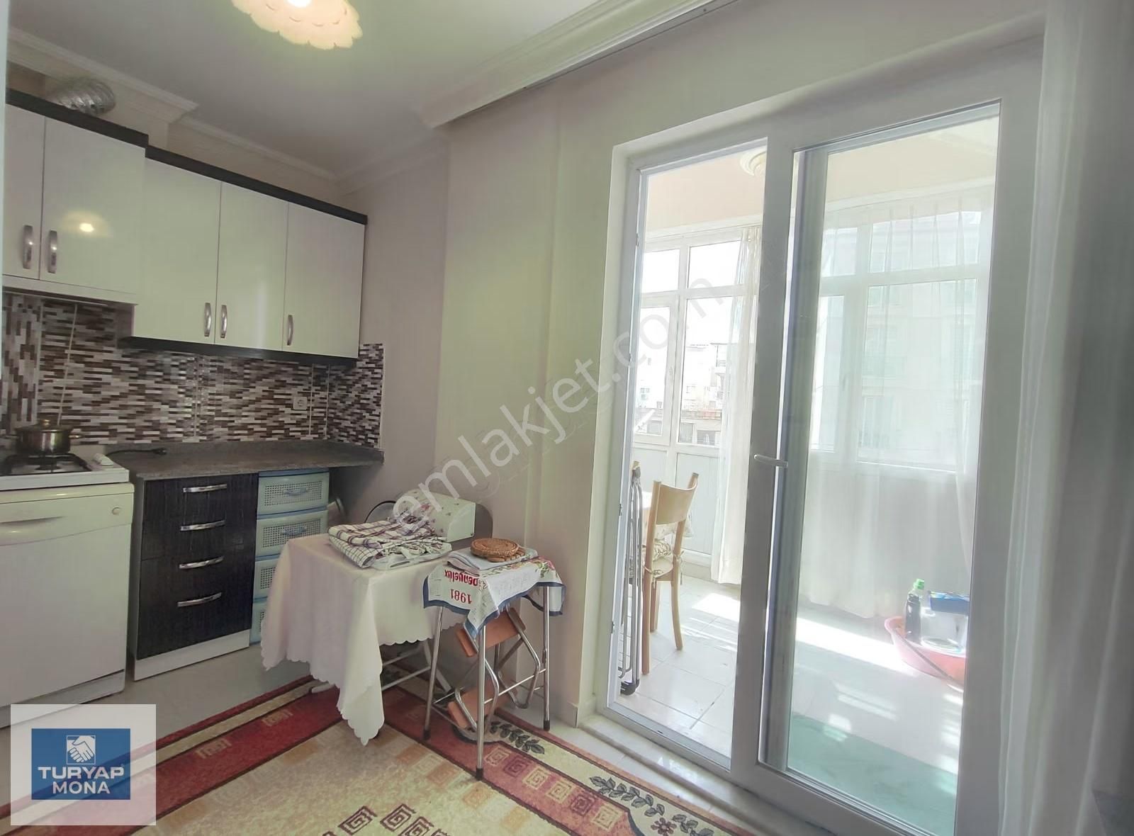 Antalya Ahatlı Merkezi Konumda 2+1 Daire - Görsel 12