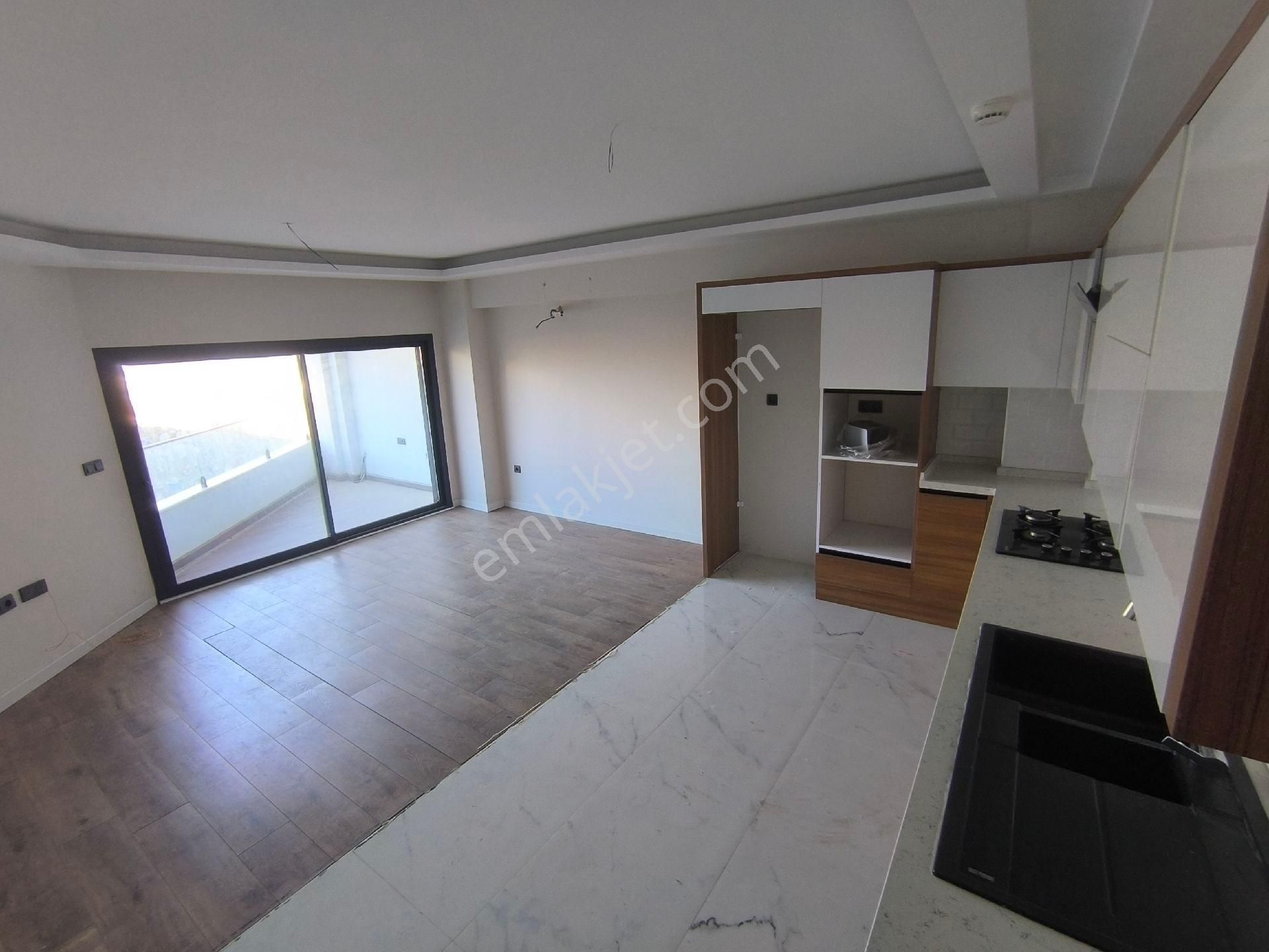 Kuşadası Değirmendere Mahallesi'nde 3+1 - Görsel 5