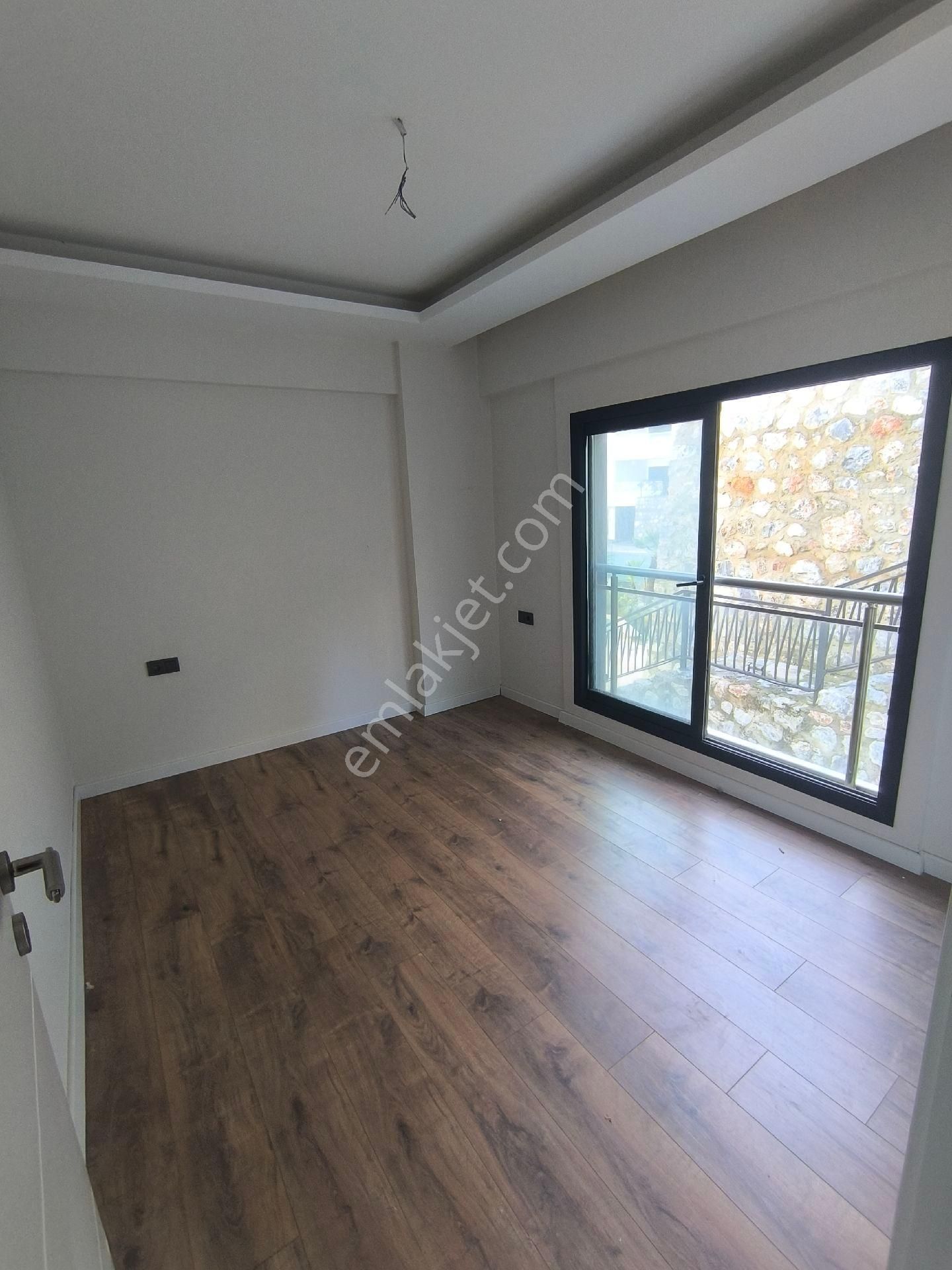 Kuşadası Değirmendere Mahallesi'nde 3+1 - Görsel 11