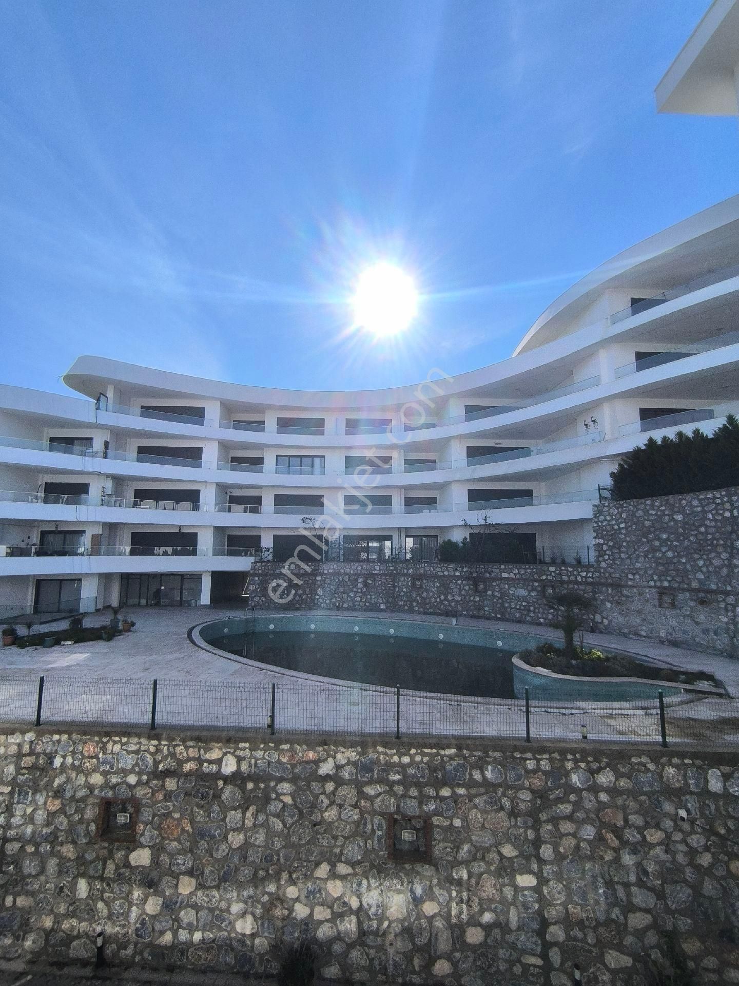 Kuşadası Değirmendere Mahallesi'nde 3+1 - Görsel 18