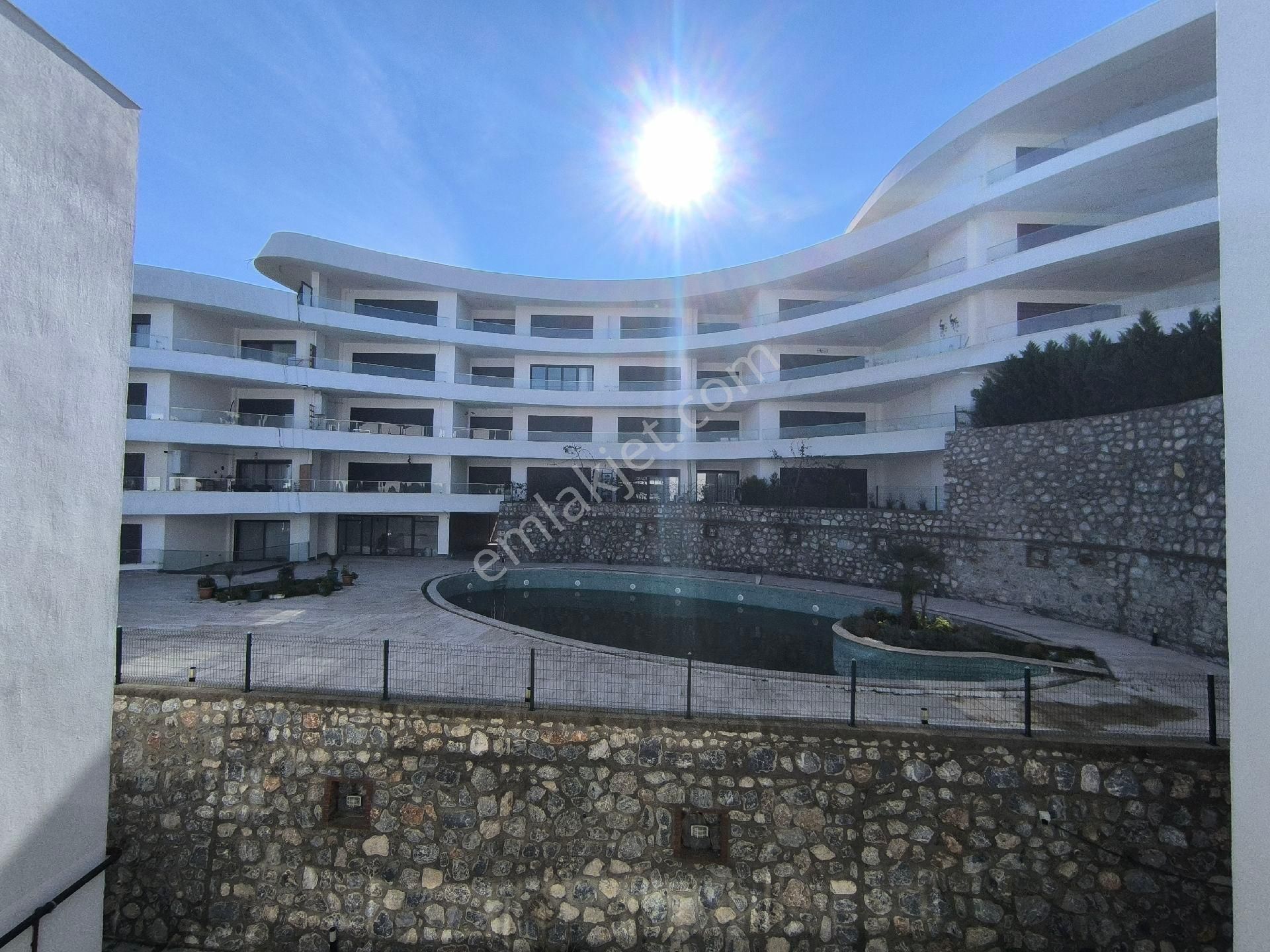 Kuşadası Değirmendere Mahallesi'nde 3+1 - Görsel 19