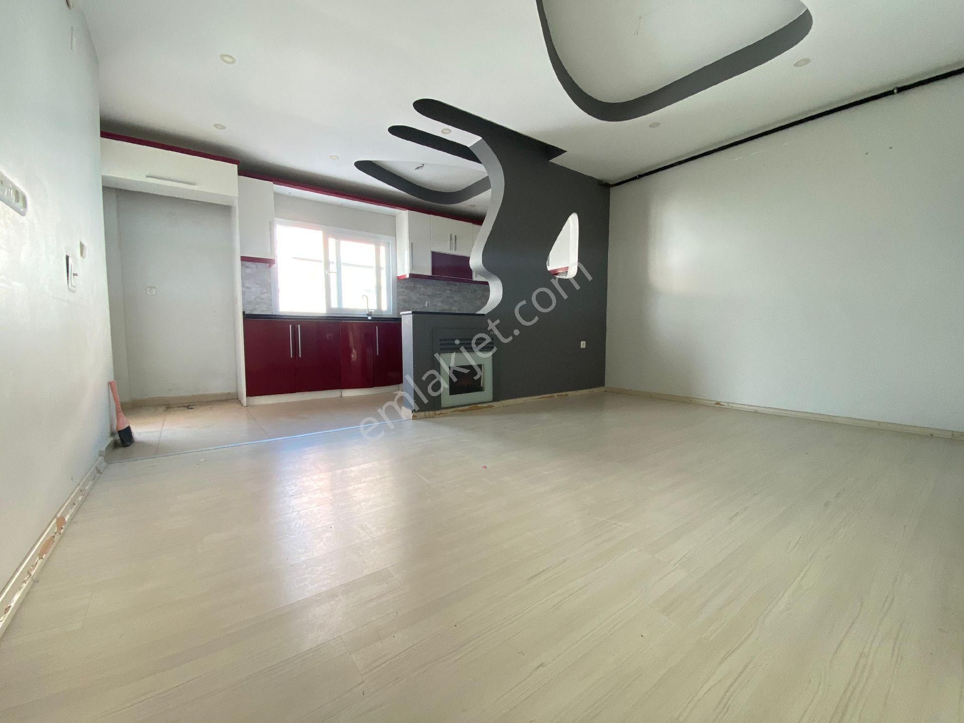 Ra Gayrimenkulden Kırklarsırtı İncirlikuyu Mevki Site İçerisinde 4+1 Satı