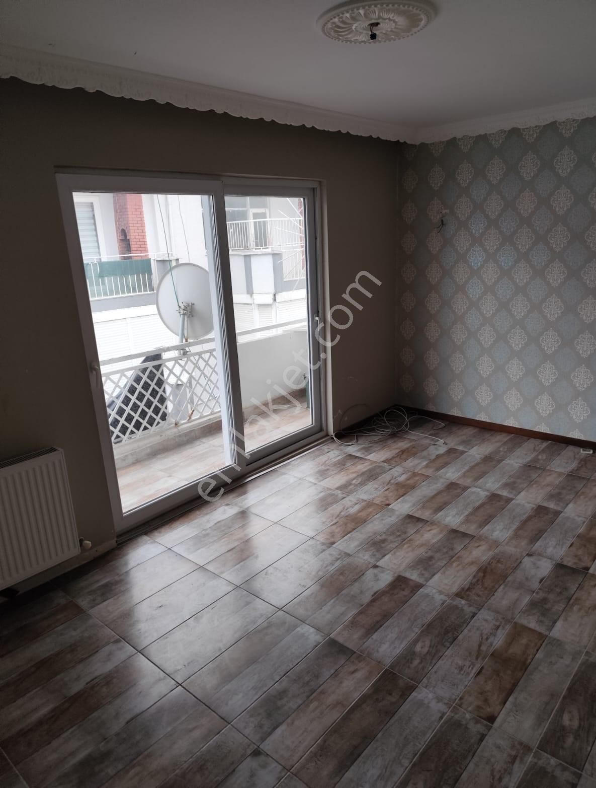 Güzelyalı Denize 50mt Satılık 2+1 Daire - Görsel 12