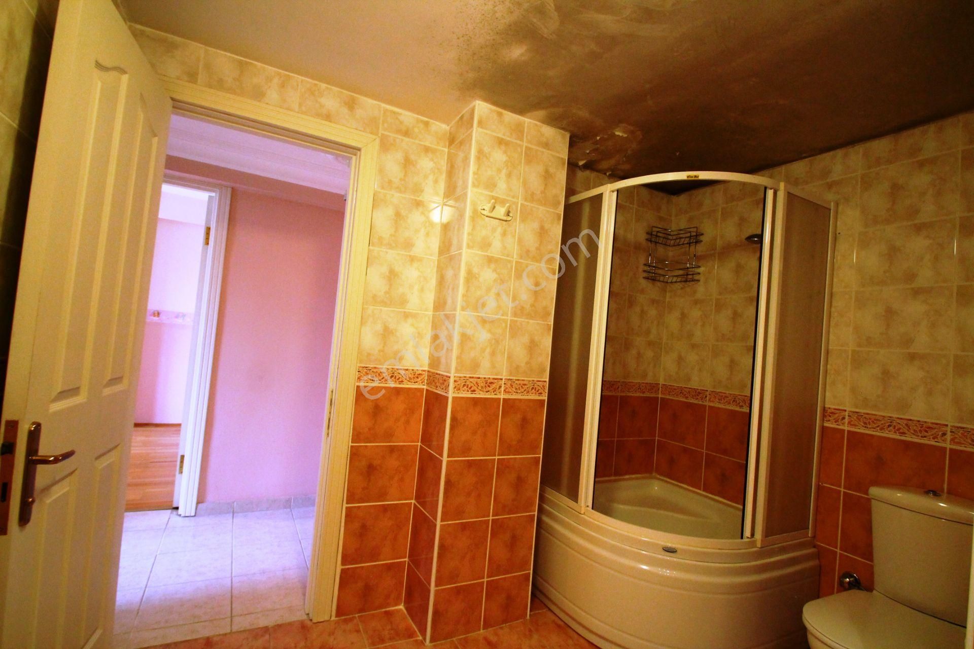 Maltepe Sanatçılar Sitesi'nde 130m2 Balkonlu Ara Kat Satılık 3+1 - Görsel 27