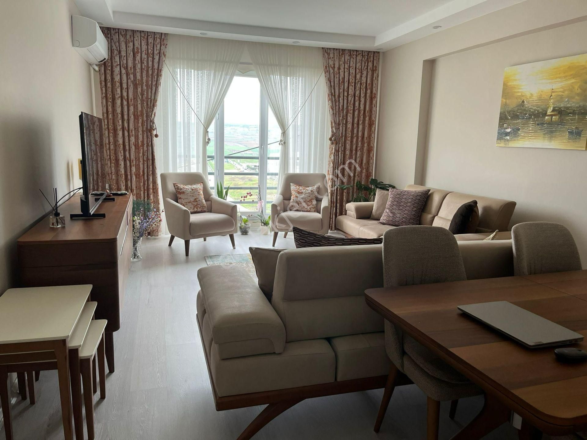 Çevre Yolu Cepheli Geniş Ve Ferah 2+1 - Görsel 18