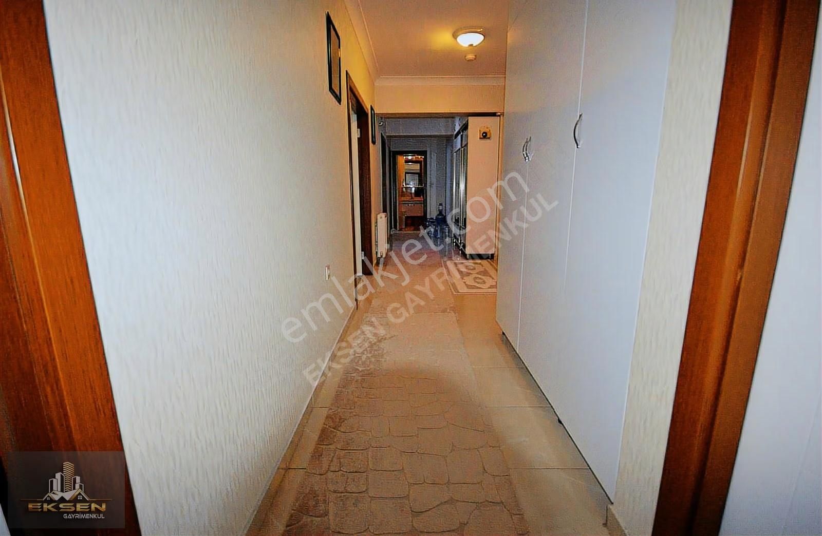 Eksen Gayrimenkul'den Merkezi Konumda Masrafsız Site Dairesi - Görsel 29