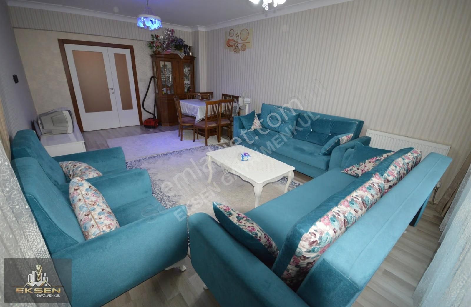 Eksen Gayrimenkul'den Merkezi Konumda Masrafsız Site Dairesi - Görsel 18