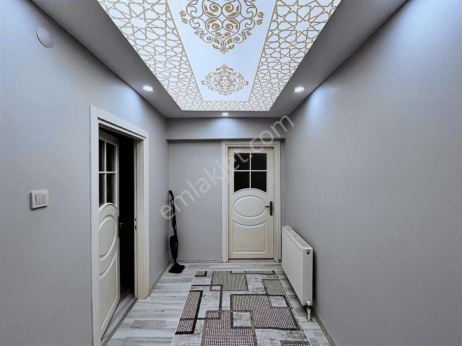 Cumhuriyet Mahallesinde Oturuma Hazır Satılık 3+1 Daire - Görsel 14