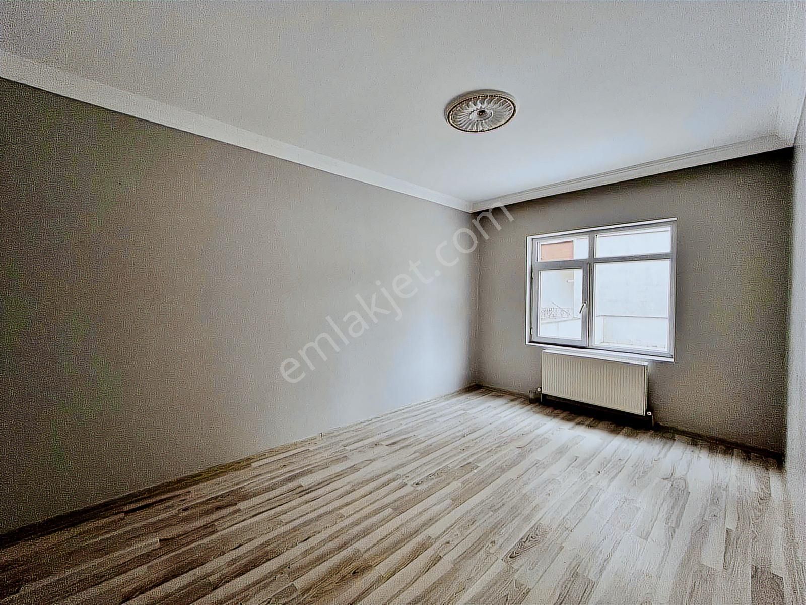 Cumhuriyet Mahallesinde Oturuma Hazır Satılık 3+1 Daire - Görsel 19