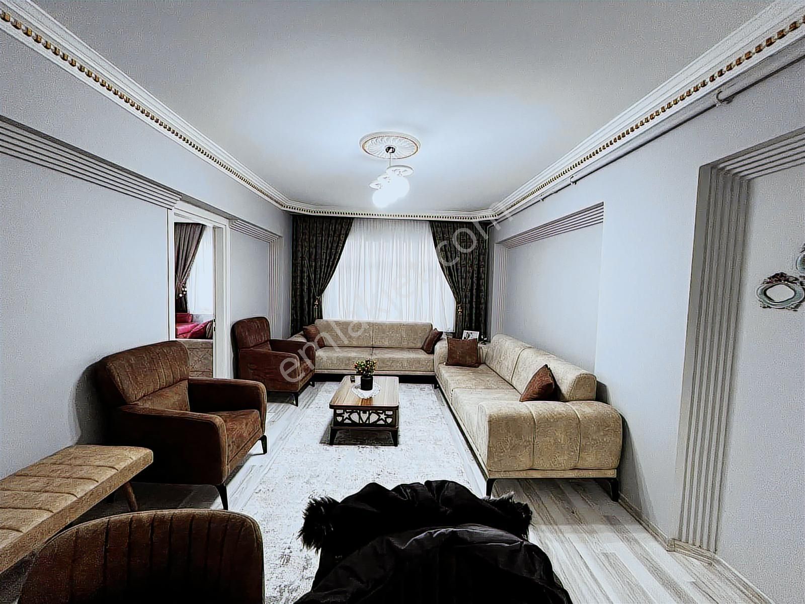 Cumhuriyet Mahallesinde Oturuma Hazır Satılık 3+1 Daire - Görsel 6