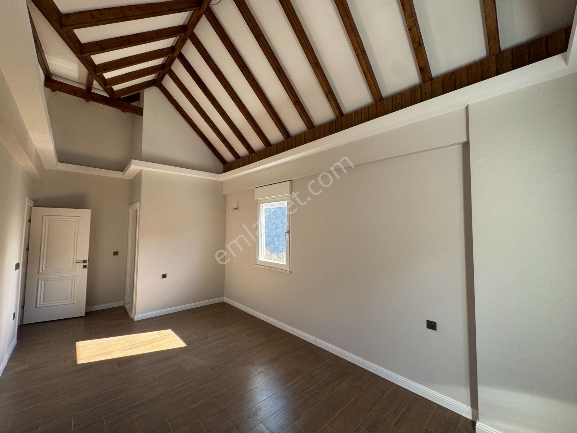 Sapanca Fevziyede 1400 M2 Arsa İçinde Satılık Müstakil Lüx Villa - Görsel 26