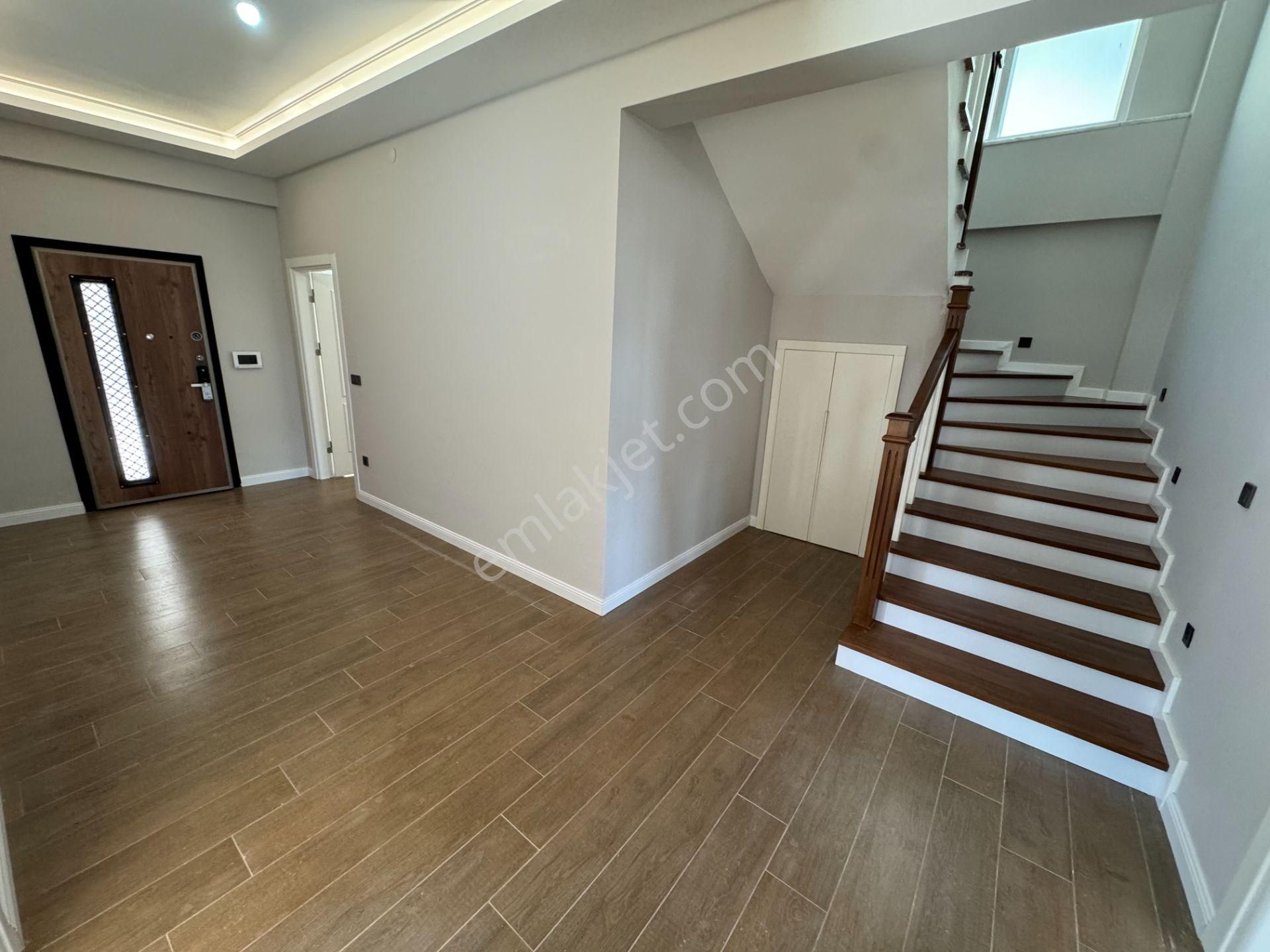 Sapanca Fevziyede 1400 M2 Arsa İçinde Satılık Müstakil Lüx Villa - Görsel 18