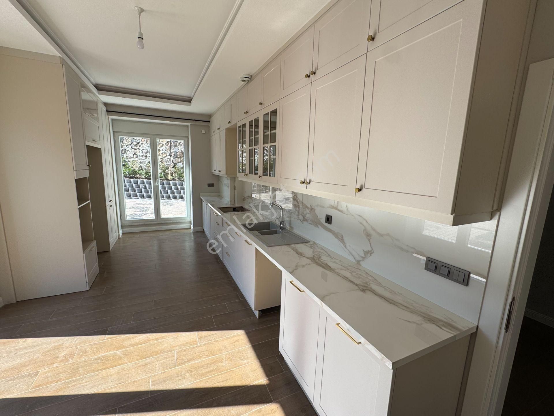 Sapanca Fevziyede 1400 M2 Arsa İçinde Satılık Müstakil Lüx Villa - Görsel 19