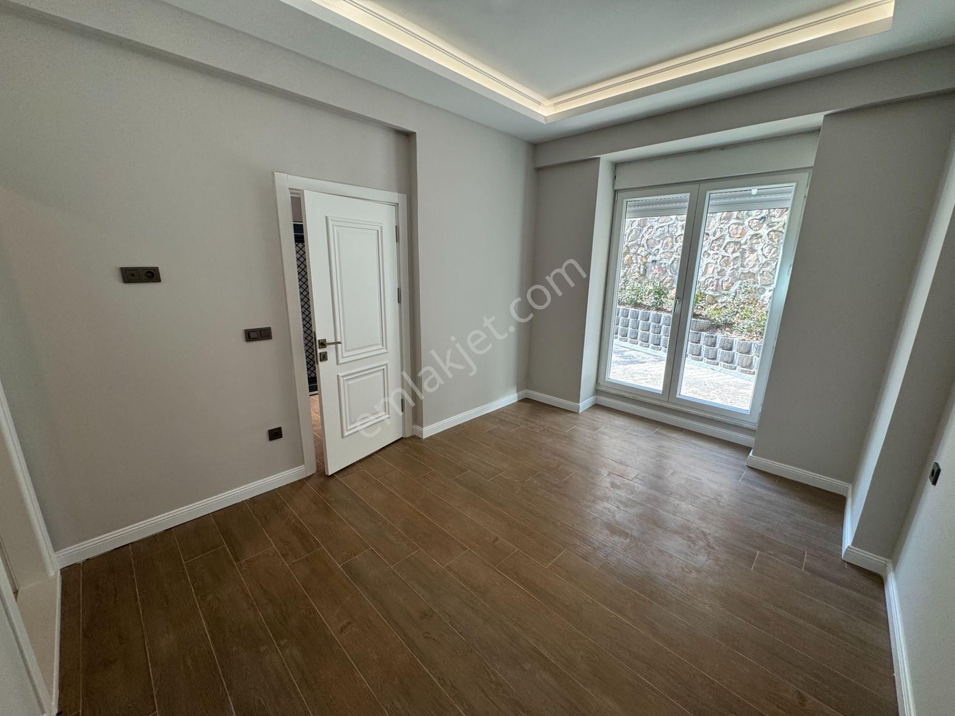 Sapanca Fevziyede 1400 M2 Arsa İçinde Satılık Müstakil Lüx Villa - Görsel 17