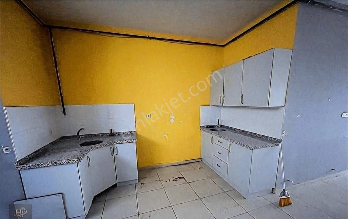 Söğütlü Çeşme'de Cadde Üstünde 135 M2 2 Katlı Satılık Dükkan - Görsel 9