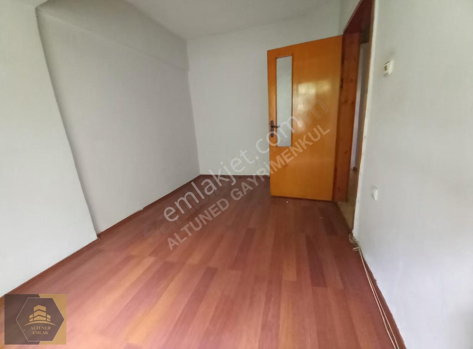 Halkalı İstasyon'da Kiralık 3+2 Bahçeli Villa - Görsel 27