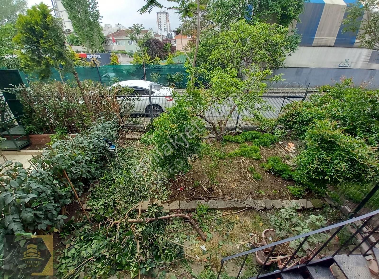 Halkalı İstasyon'da Kiralık 3+2 Bahçeli Villa - Görsel 13