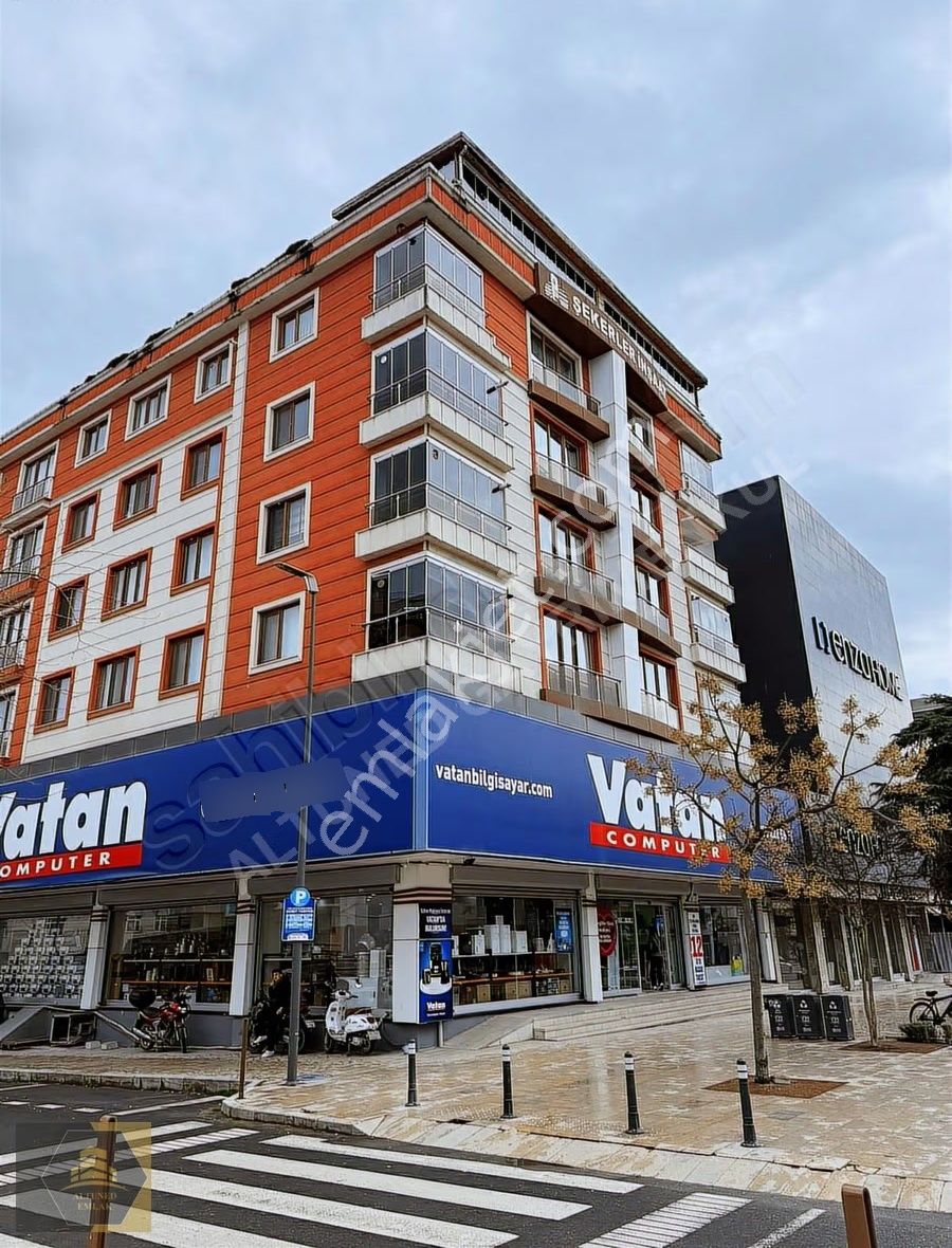 Çerkezköy Merkez'de Satılık 3+1 Daire - 120m²